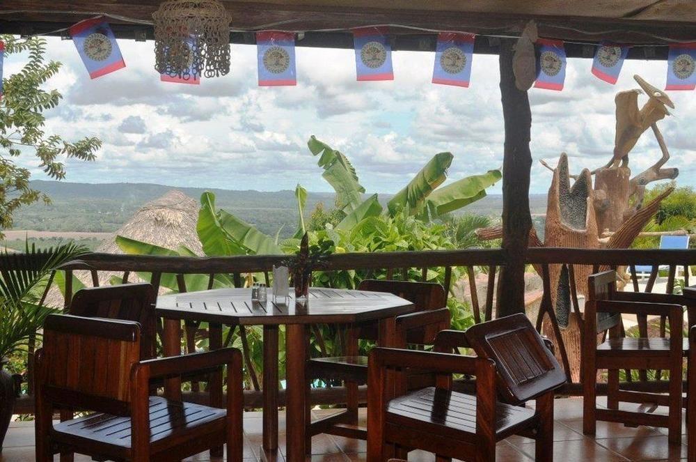 Cahal Pech Village Resort San Ignacio Restaurant bilde